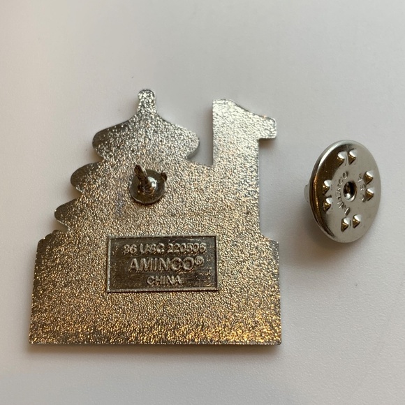 Olympic Games 2008 Countdown 8/8/07 One Year to Go USA AT&T Lapel Pin - Picture 7 of 9